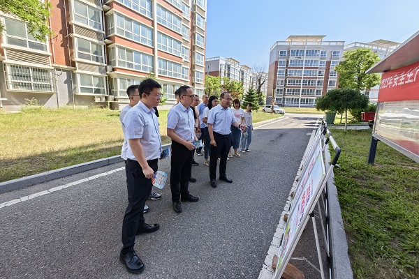 榆林分公司開展“安全宣傳咨詢?nèi)铡被顒?jpg