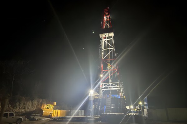 鉆采分公司小莊礦XZ40207-02L井鉆井工程順利開工-1.jpg