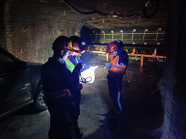 鉆探分公司加強班組建設 夯實高質(zhì)量發(fā)展之基.jpg