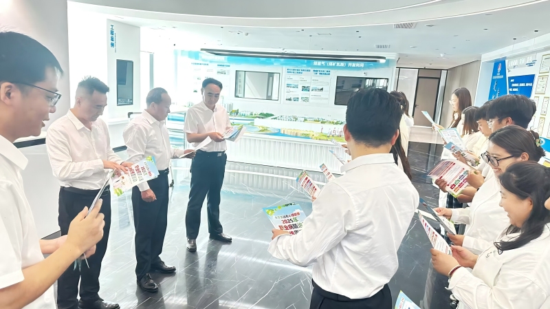 鉆井分公司：開展 2025 年職業(yè)病防治法宣傳周活動(1).jpg
